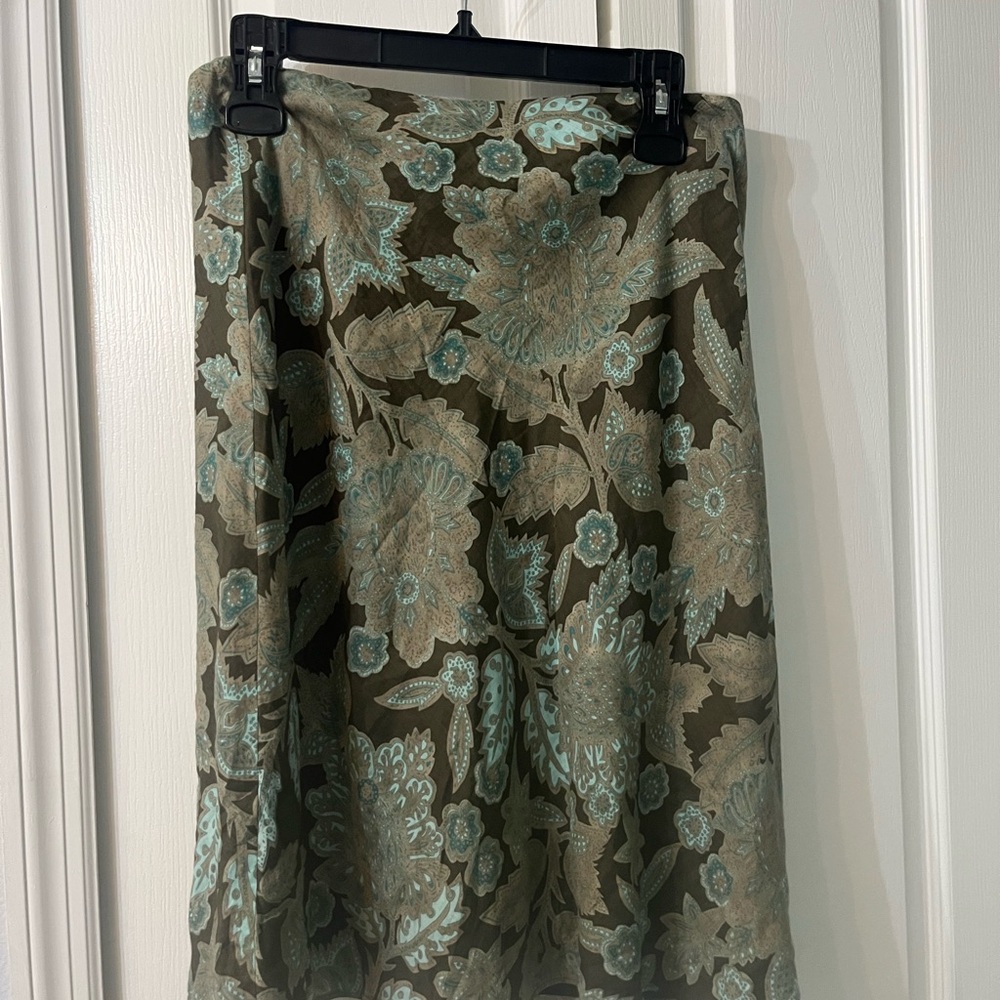 Loft brand skirt